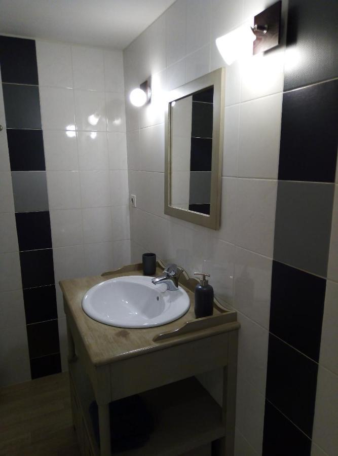 Chambre D'Hotes La Bardiniere Le Poire-sur-Vie ภายนอก รูปภาพ